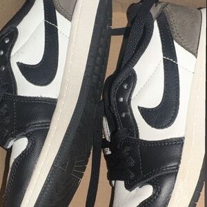 Jordan Kids Sneakers Black and White